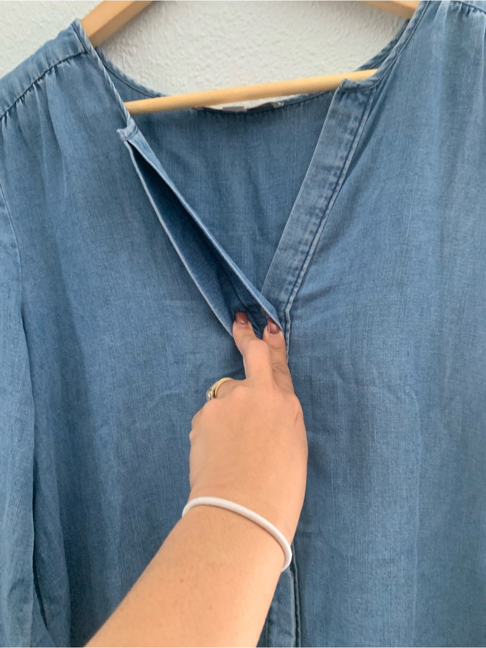 LOFT Dress Womens Medium Blue Chambray Linen Blend Flounce Ruffle Hem Split Neck - Picture 4 of 11